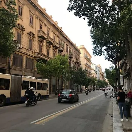 公寓 La Casetta Di Nonno Antonio 巴勒莫